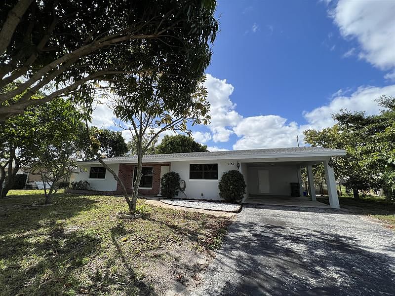 1st image of 1151 Lake Clarke Dr