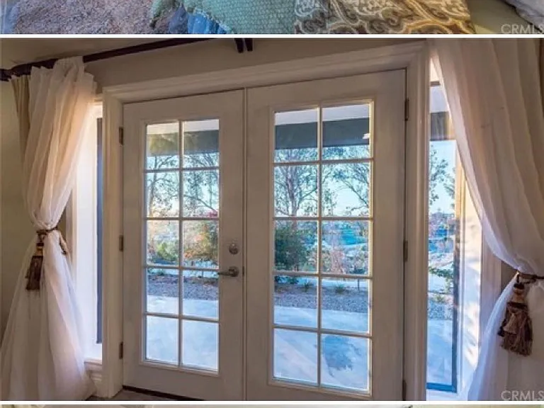 24191 Beverly Dr — Photo 15