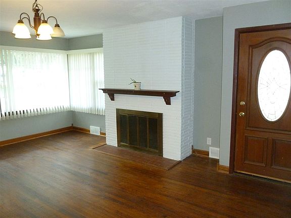 2nd image of 1331 Leaman Pl