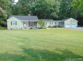 547 Fiddlers Rd, Emporia, VA 23847