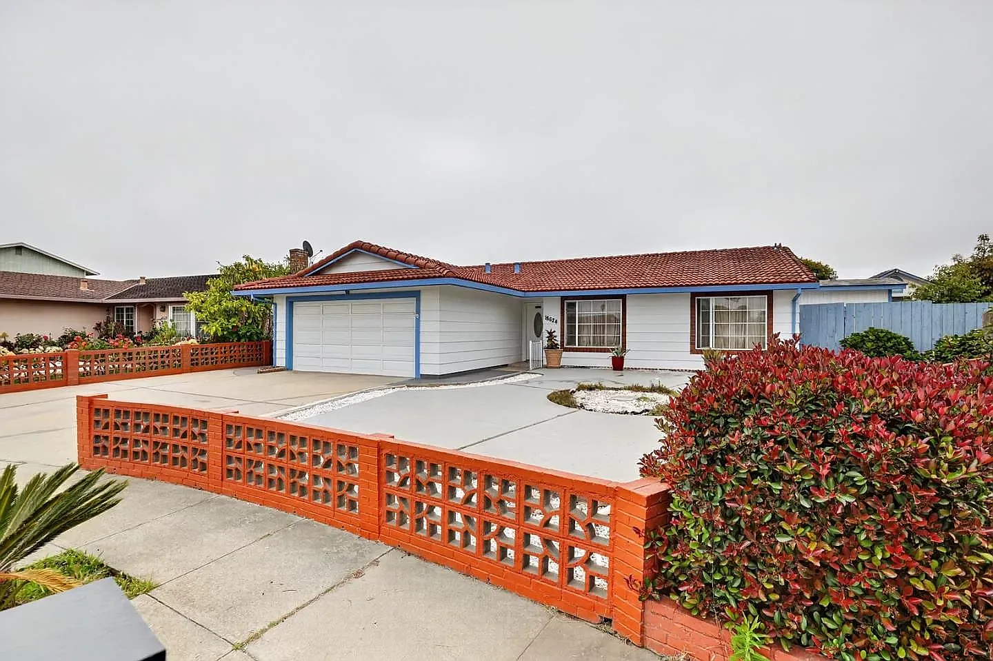 3 bed, 1382 sqft, $2,999 — Photo 1