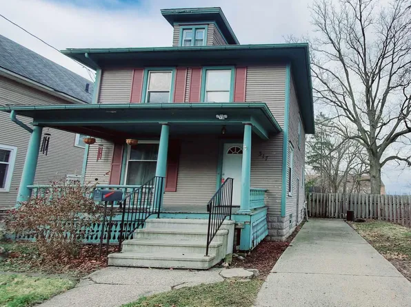 317 Ferguson St, Lansing, MI 48912