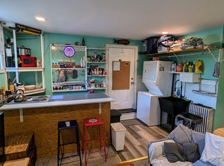 7 Casey Dr #B, Middletown, RI 02842