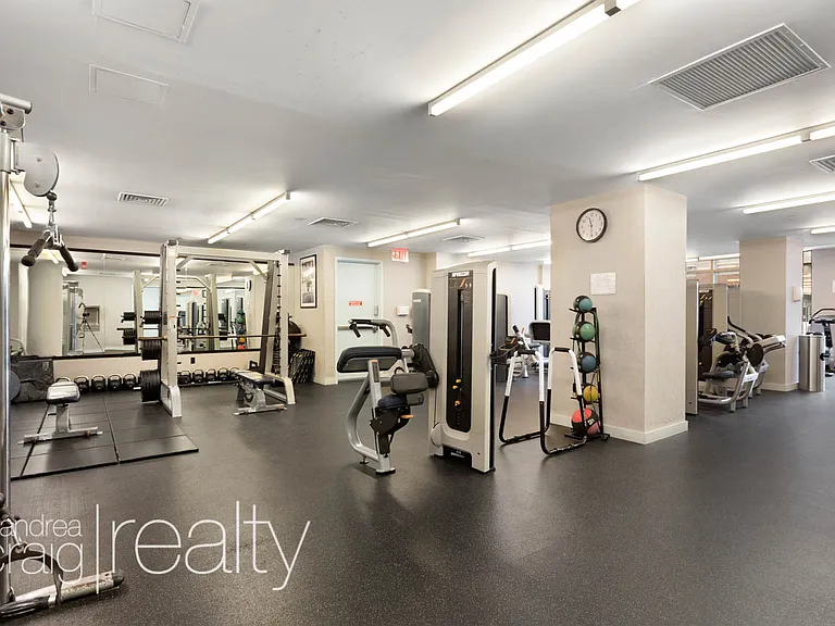 22 N 6th St #16B — Photo 12