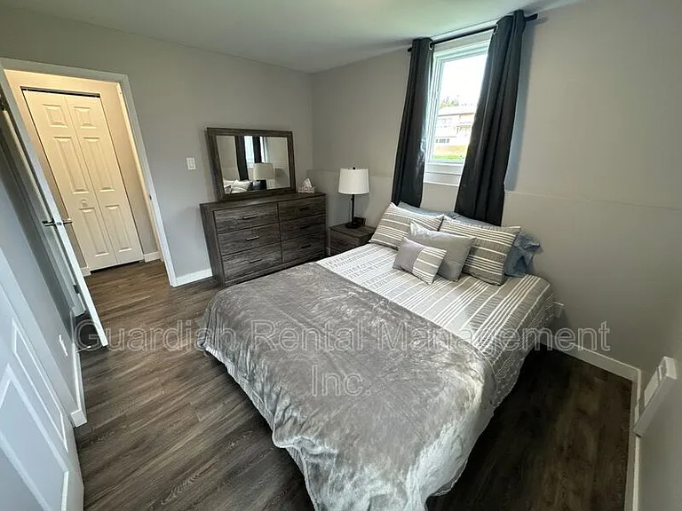 117 Centennial Dr #4 — Photo 11