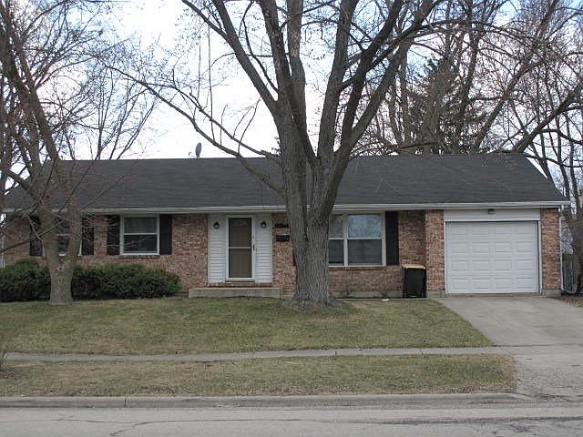 1st image of 2812 N Kennicott Ave
