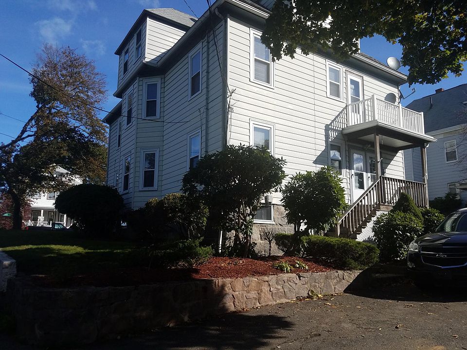 1st image of 3 Bedford St Unit 2
