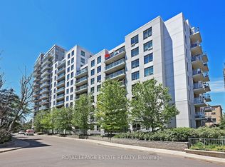 816 Lansdowne Ave #206, Toronto, ON M6H 4K6
