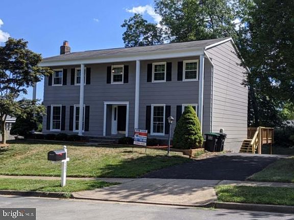 2nd image of 5603 Nibbs Ct
