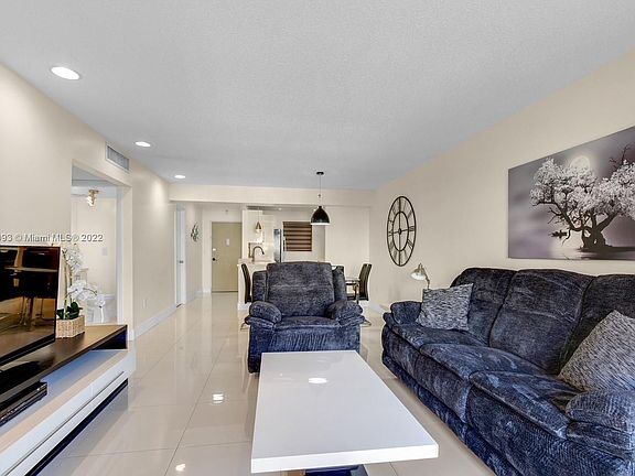 5th image of 201 178th Dr APT 430