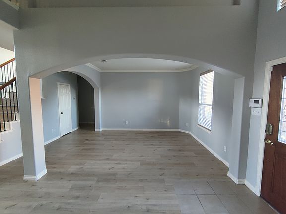 4th image of 1427 Pegasus Dr