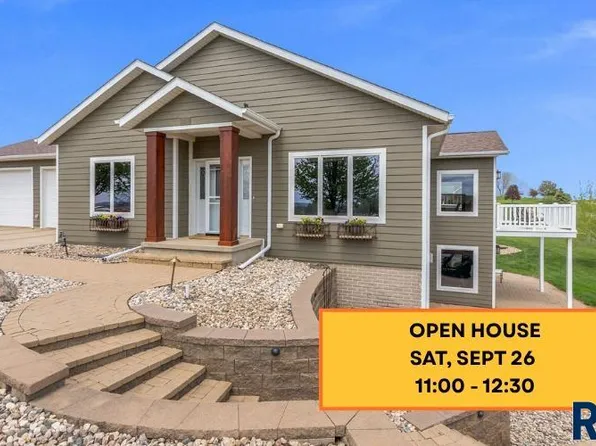 48290 Hiawatha Pl, Canton, SD 57013