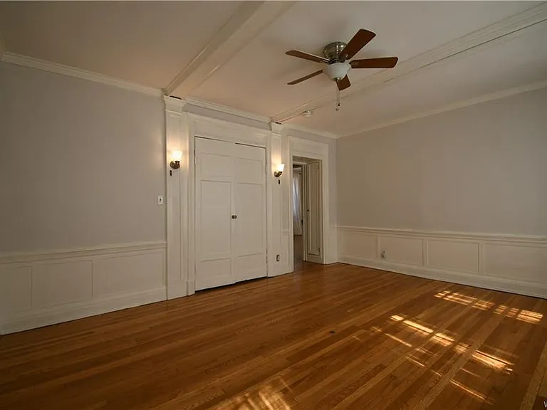 116 Linwood Ave — Photo 10