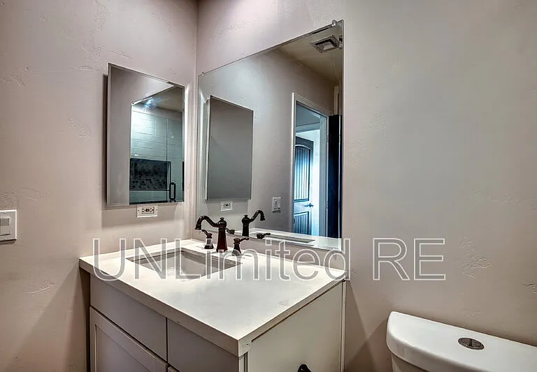 1435 Beefeater Dr — Photo 49