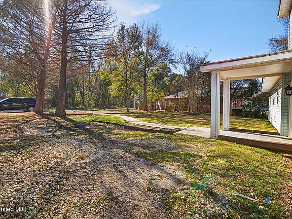 5th image of 4476 N Pierce Rd