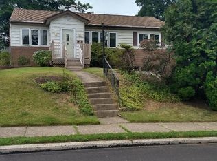 106 Forest Ave, Willow Grove, PA 19090