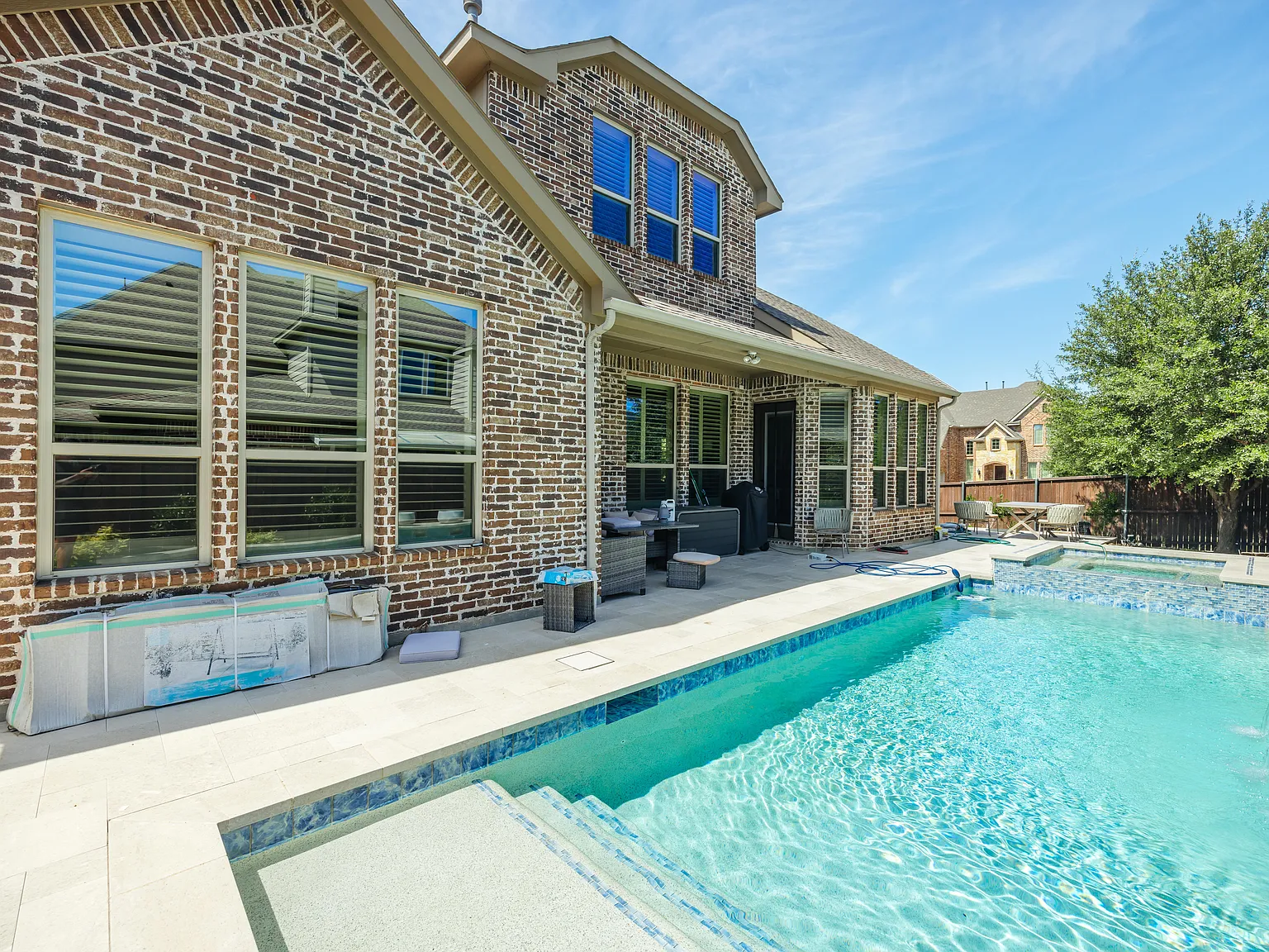 5 bed, 4306 sqft, $5,999 — Photo 3