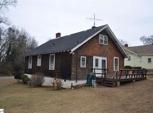 13 Spring St, Spartanburg, SC 29307
