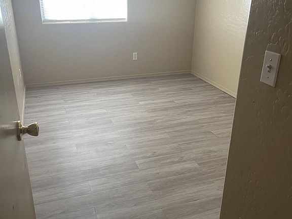 4th image of 1825 W Sahuaro Dr #2