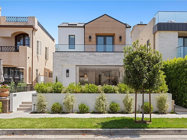 430 Fernleaf Ave — Photo 3