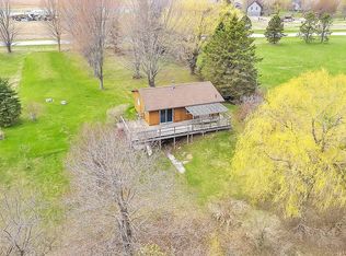 N6044 W Alaska Lake Rd, Algoma, WI 54201