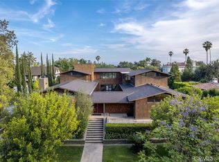 570 Allendale Rd, Pasadena, CA 91106