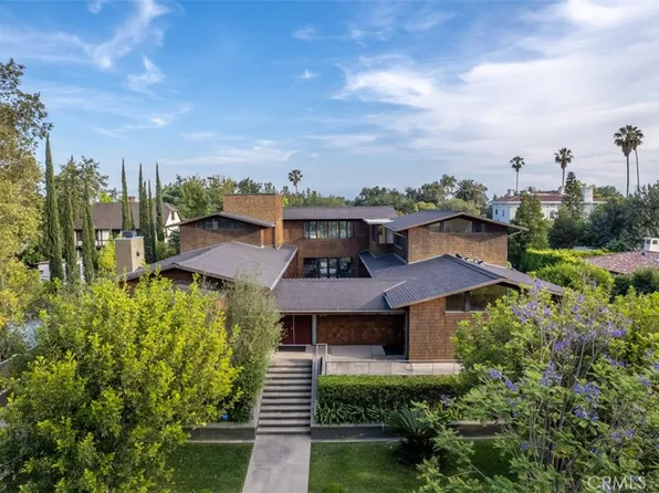 570 Allendale Rd, Pasadena, CA 91106