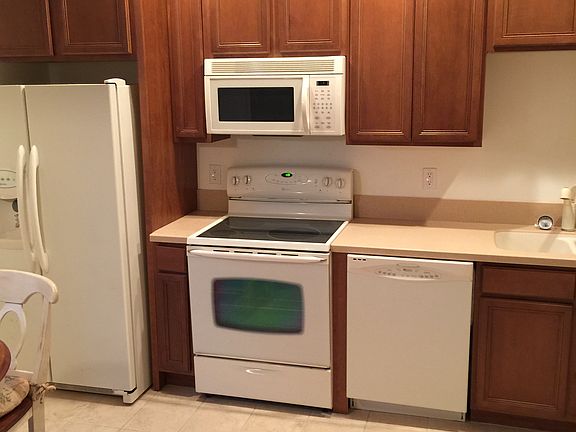 5th image of 3205 Antica St