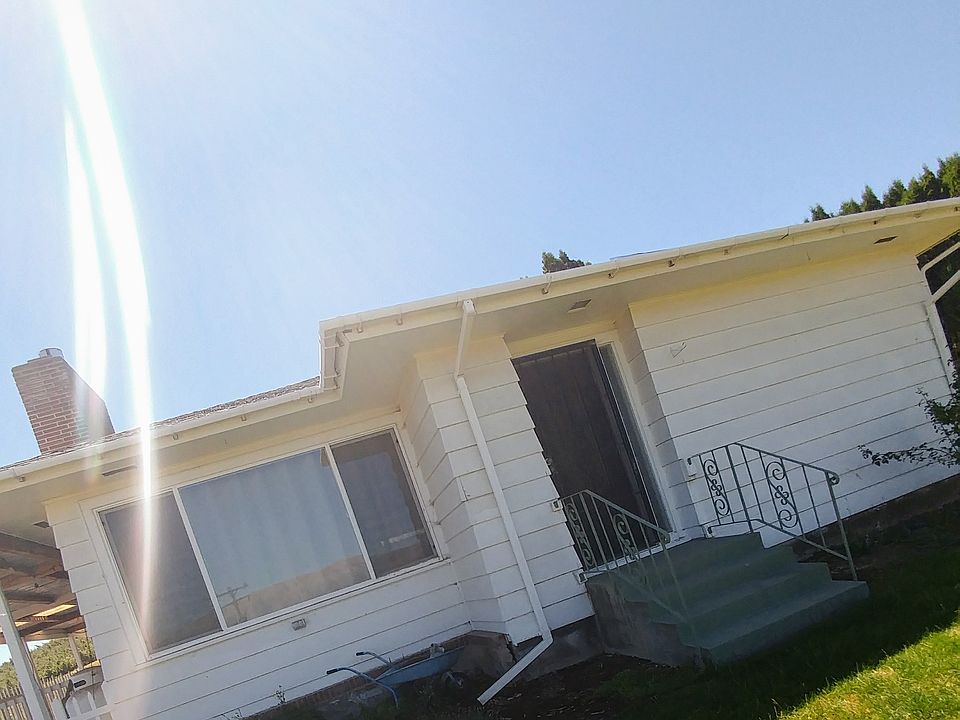 1st image of 750 Upland Way
