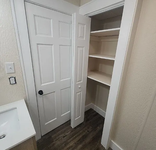 1351 College Park — Photo 32