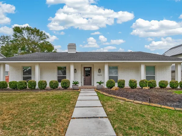 10606 Riverview Dr, Houston, TX 77042