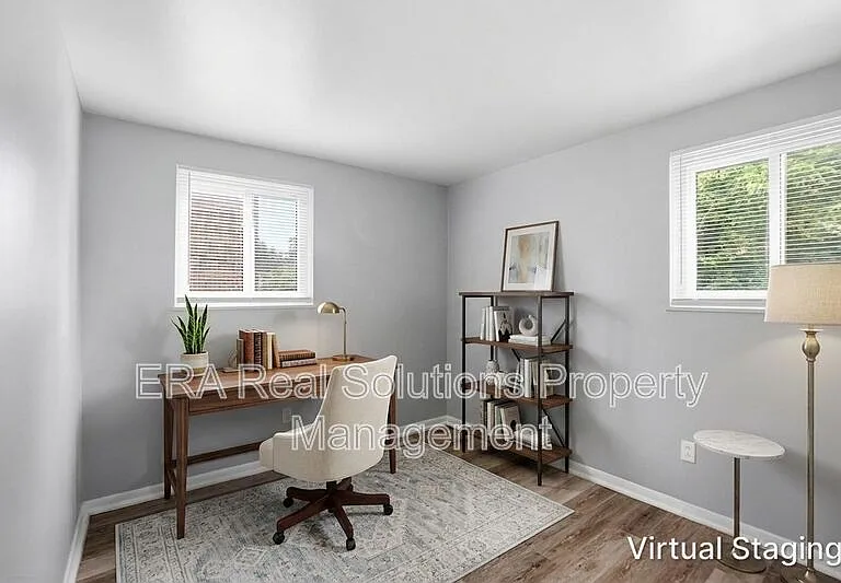 281 S Napoleon Ave #B — Photo 4