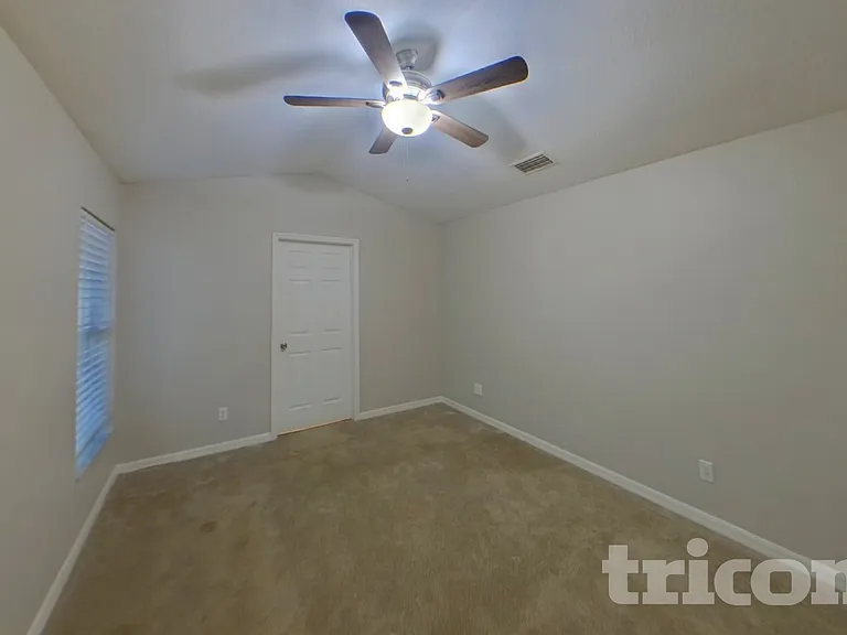 11106 Robin Lake Ct — Photo 7