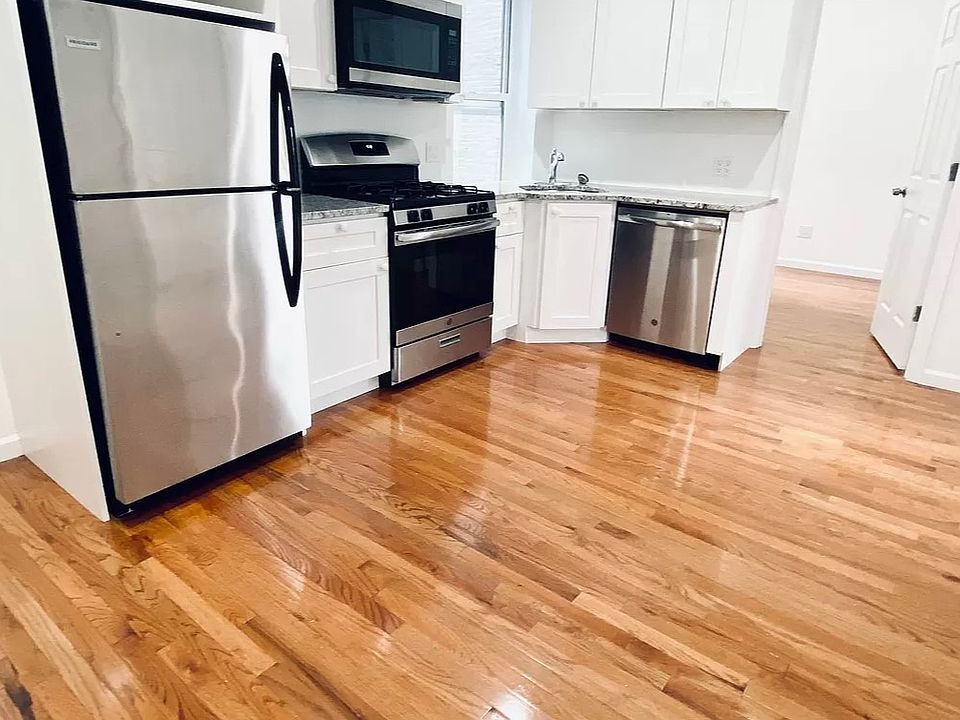 1st image of 208 E 7th St APT 22