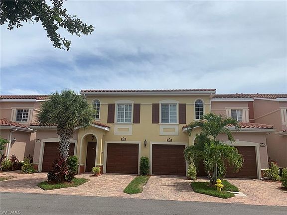 2nd image of 10025 Villagio Gardens Ln Unit 202