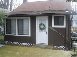 3 Youngstown Dr, Conneaut, OH 44030