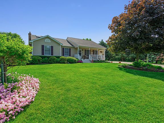 4th image of 1515 Donna Dr