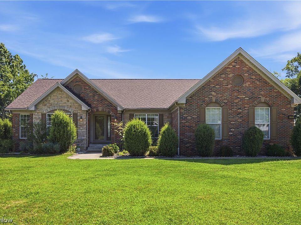 1st image of 8913 Isabelle Ln
