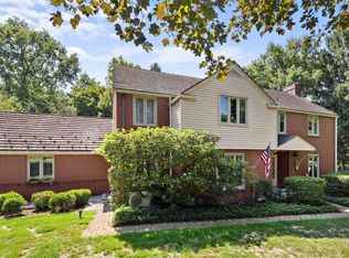 26 Newgate Rd, Pittsburgh, PA 15202