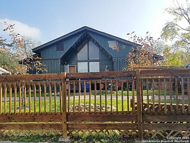 1st image of 126 Charing Cross Ln