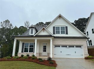 5570 Spring St, Flowery Branch, GA 30542