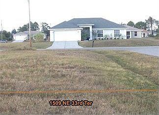 1st image of 1509 NE 33rd Ter