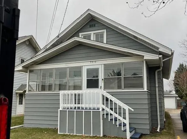 7012 13th AVENUE, Kenosha, WI 53143