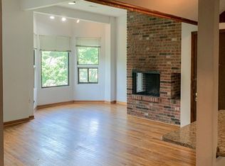 869 W Lill Ave #3, Chicago, IL 60614