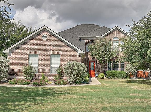 3rd image of 263 Highland Dr