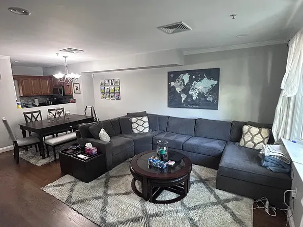 169 Sea St Unit 3, Quincy, MA 02169