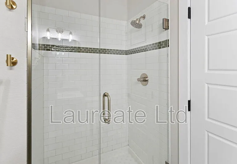 88 N Washington St #5 — Photo 14