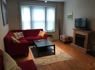 3654 N Marshfield Ave #2, Chicago, IL 60613