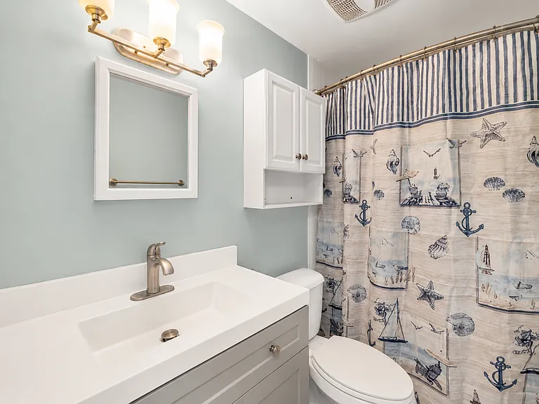 1604 Cardinal Ln — Photo 5