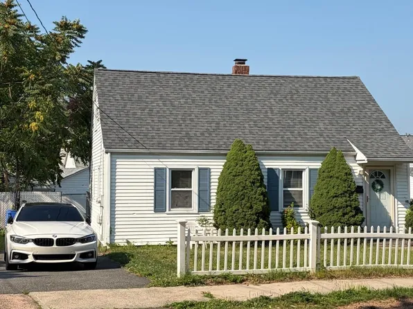 25 Palmer Avenue, Hamden, CT 06514